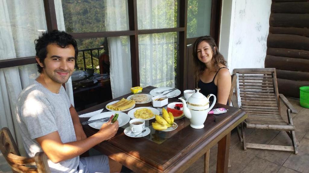 Chanidu Ella Inn Esterno foto
