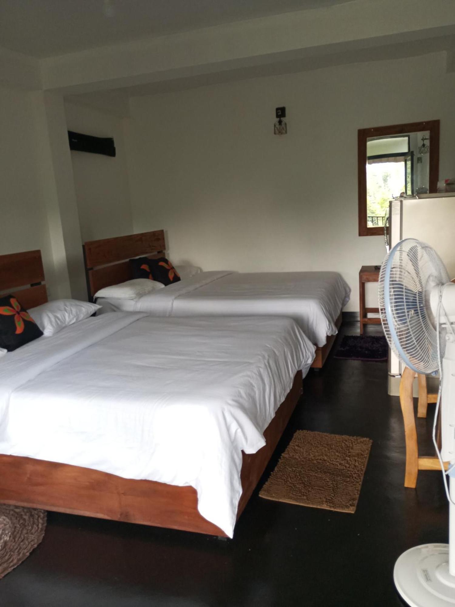 Chanidu Ella Inn Esterno foto