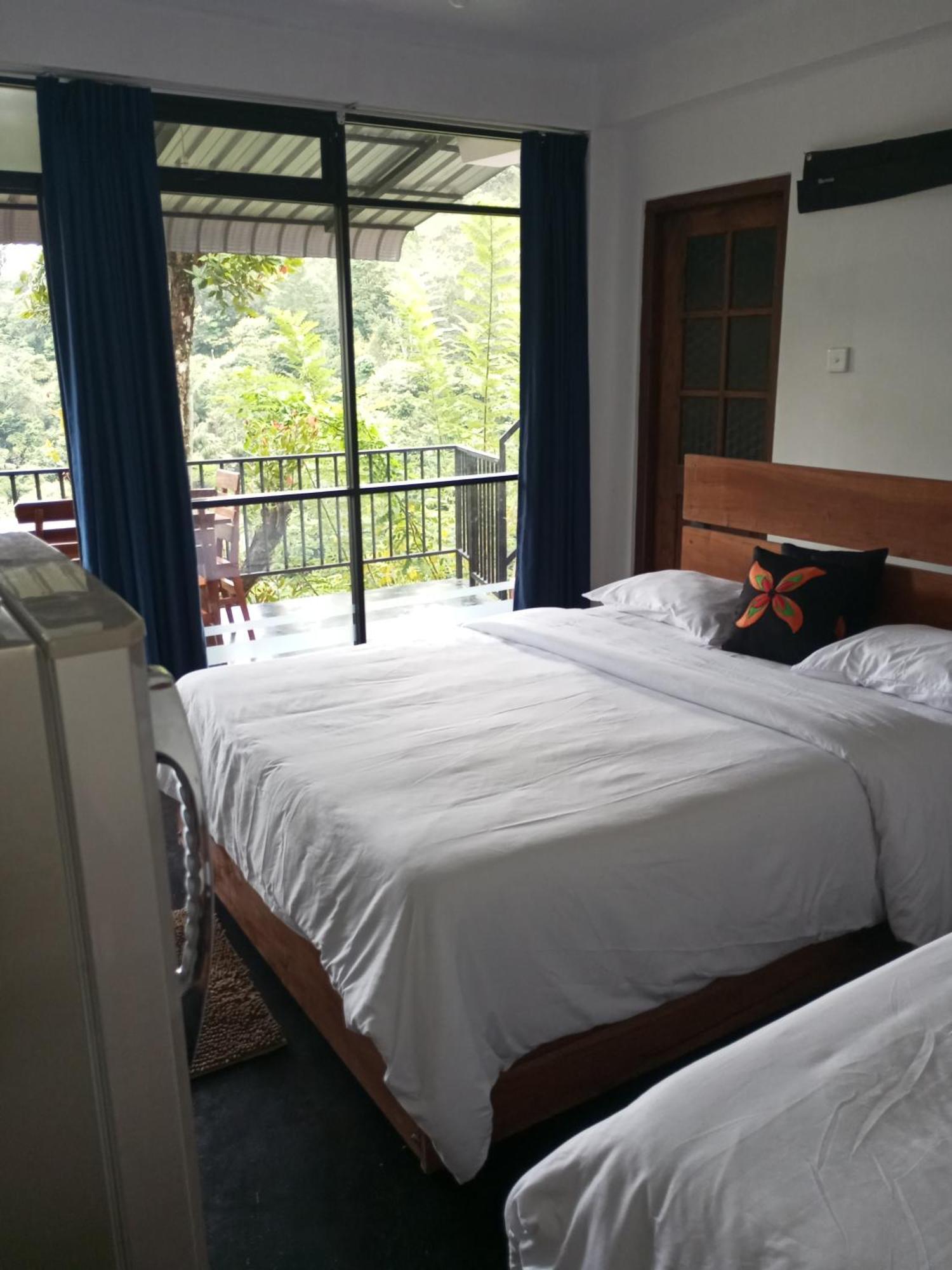 Chanidu Ella Inn Esterno foto